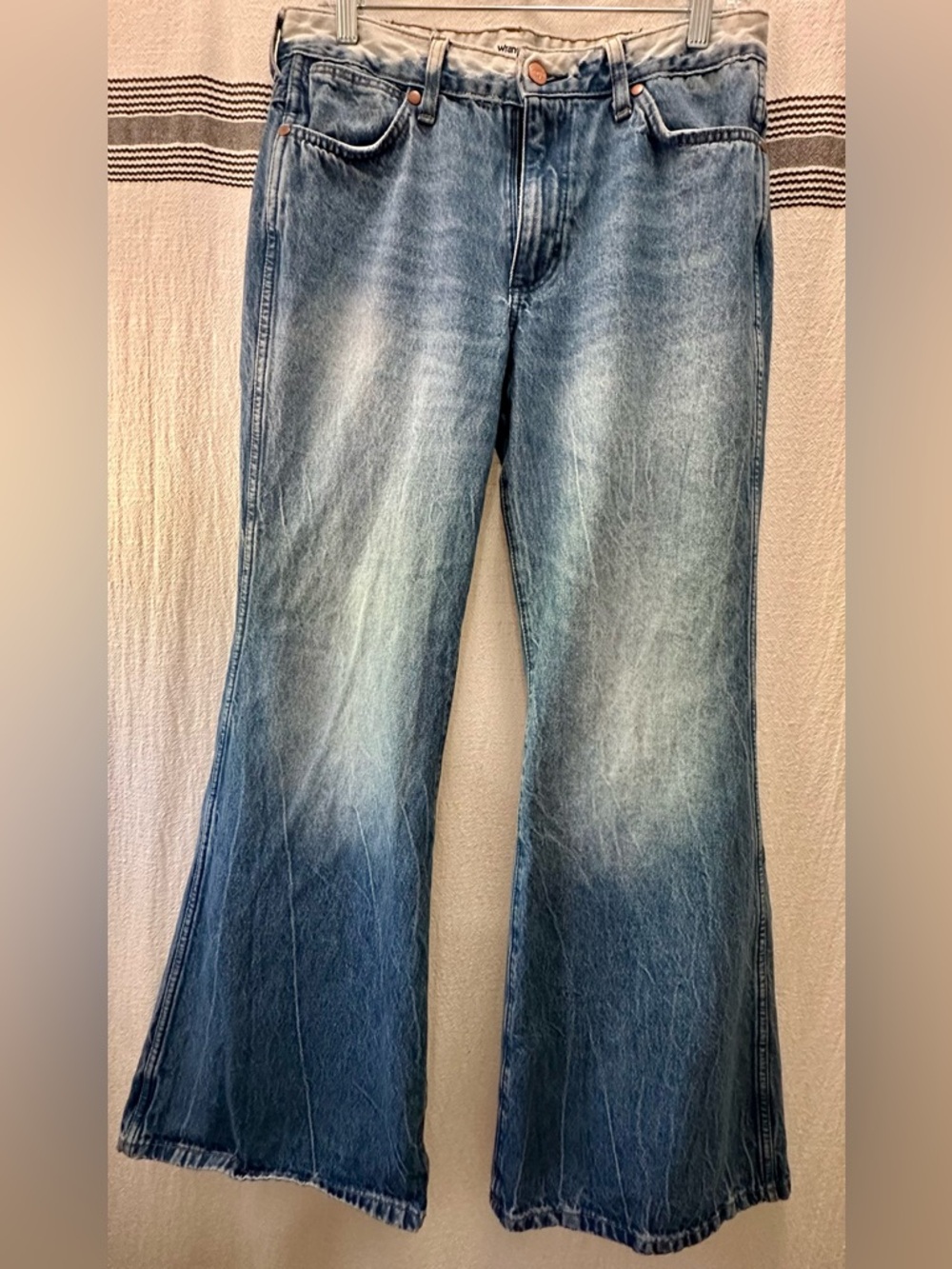 Wrangler Mid-Rise Flare Wanderer Women's Jeans